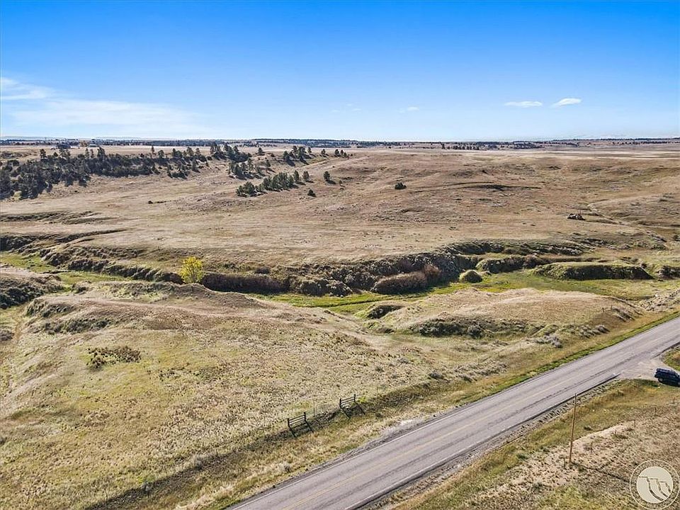 2nd image of 4700 Alkali Creek Rd