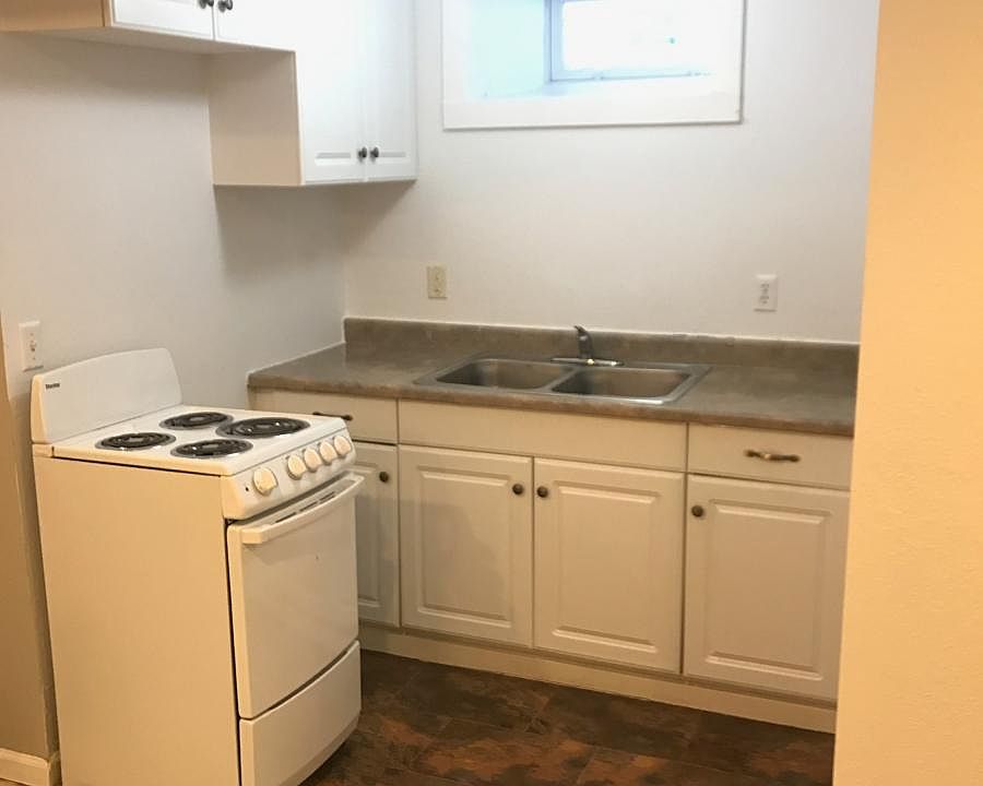 Efficient Kitchen - new stove