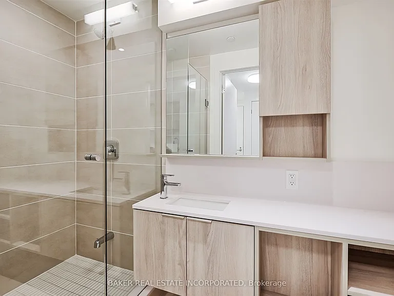 223 Redpath Ave #2402 — Photo 8