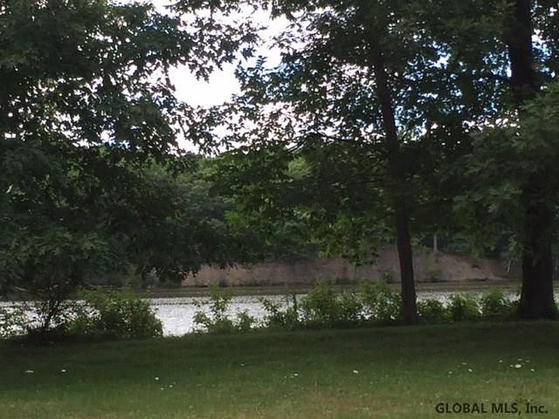 4th image of 0 RIVER Road