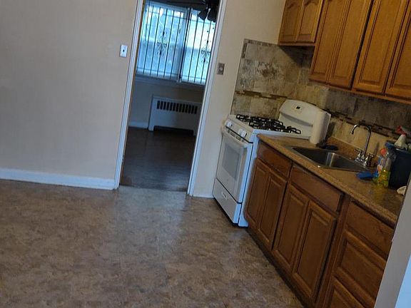 4th image of 5326 N Marvine St Floor 1