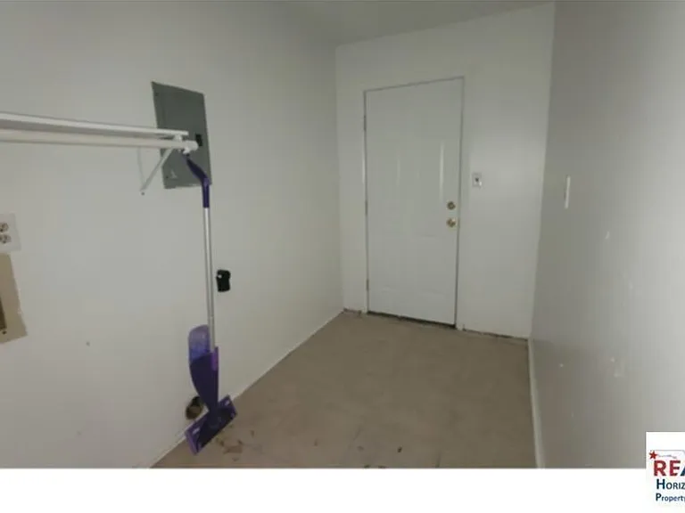 5409 E Shore Dr — Photo 5