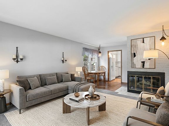 3rd image of 215 Brice Ave