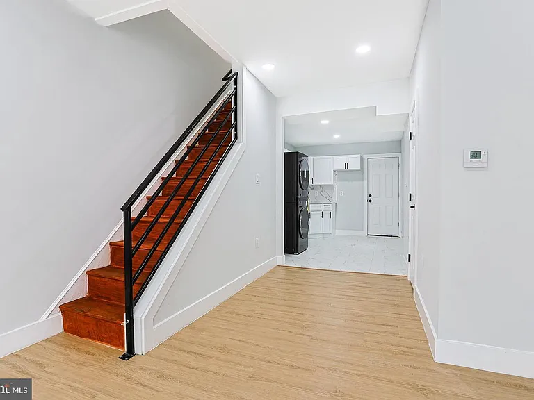 1220 N Ringgold St — Photo 2