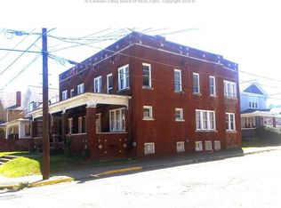1593 Jackson St, Charleston, WV 25311