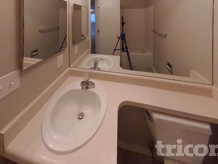 2920 Frazier Ln — Photo 15