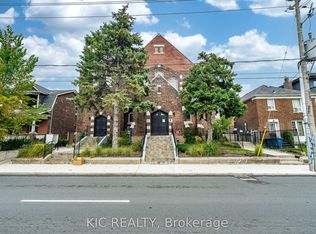 1183 Dufferin St #111, Toronto, ON M6H4B7