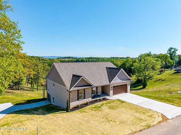 4th image of 1509 Sally View Dr