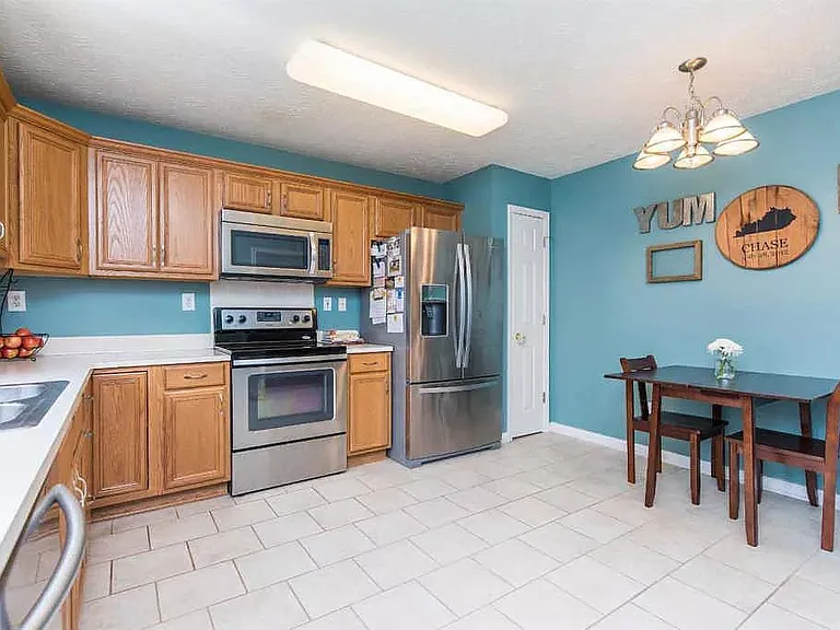 508 Hadlow St — Photo 20