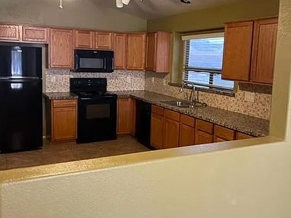 3rd image of 21309 N Goles Dr