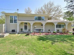 1601 Ville Cecelia Ln, Hazelwood, MO