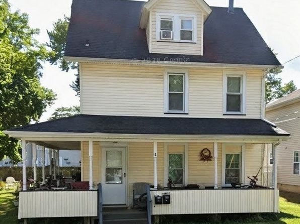 4 Van Dorn St #1