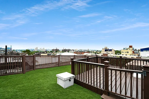 Rented by Bold New York | media 1