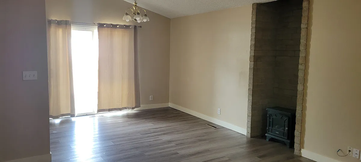 Dining Room - 1101 Cottonwood Dr