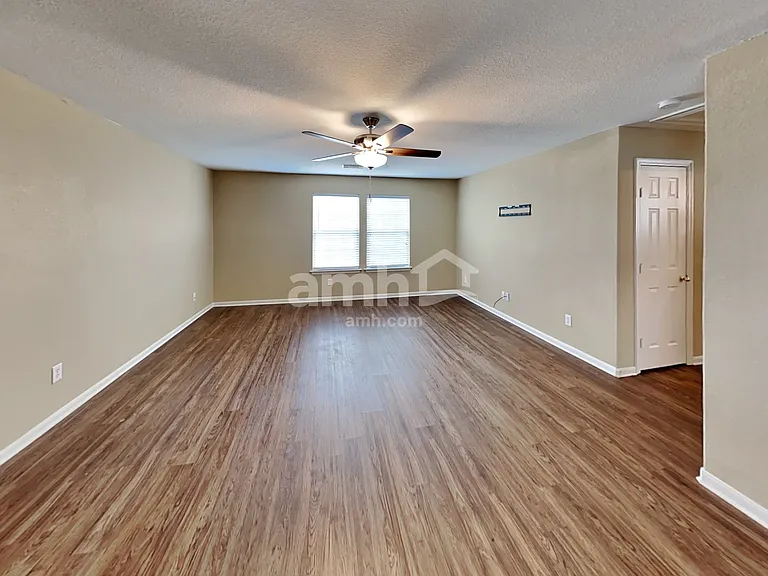 1022 Yorkshire Hollow Ln — Photo 11