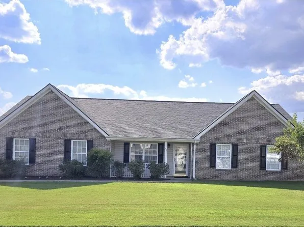 43 Outpost Dr, Rossville, GA 30741