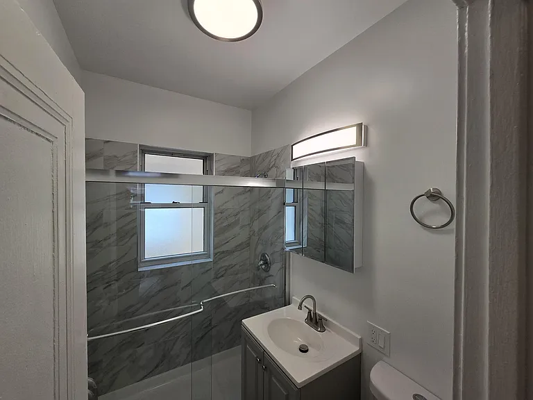 4833 N Wolcott Ave #1B — Photo 18