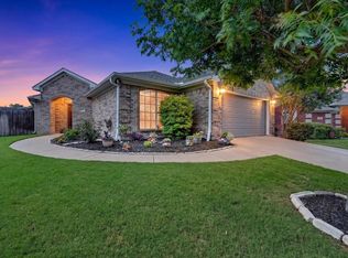 5821 Imes Ln, Fort Worth, TX 76179
