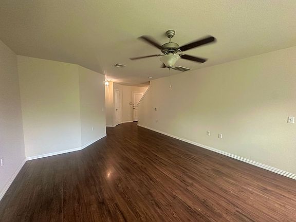 4th image of 4220 Creede Dr