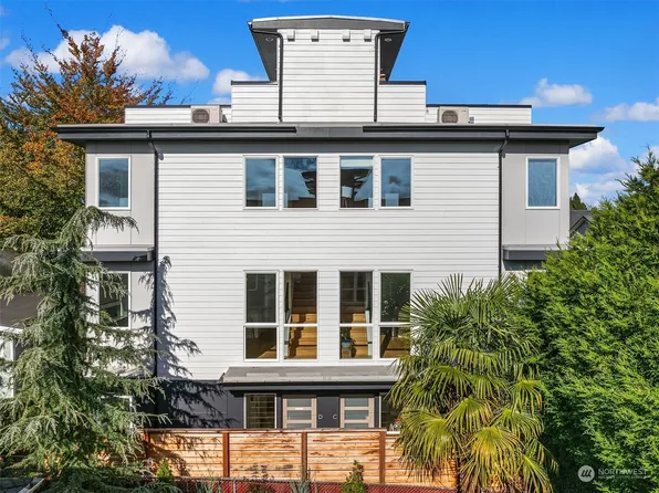 6014 41st Avenue SW #D, Seattle, WA 98136