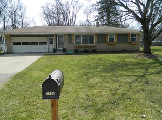 1102 Legion Ct, Holland, MI 49423