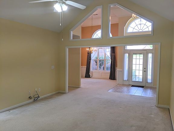 4th image of 209 Whitworth Dr