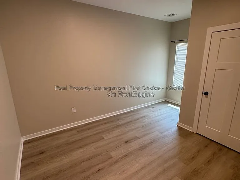 12502 Northstar — Photo 18