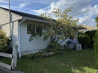 3620 Island Hwy S, Campbell River, BC V9W 1E6