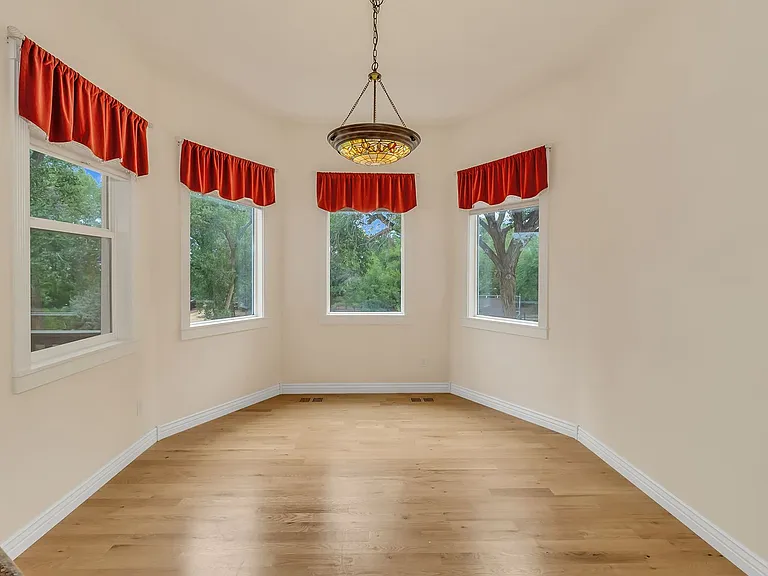 2245 Idella Ct — Photo 37