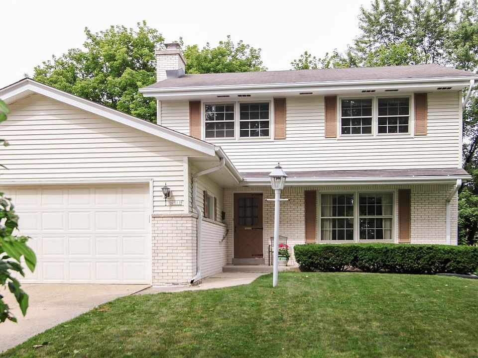 1st image of 4611 N Marlborough Dr