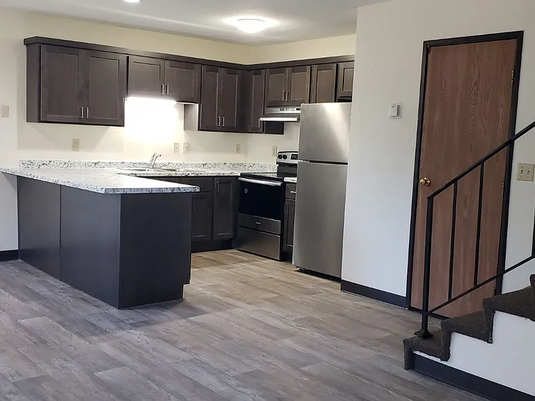 Wildwood Townhomes — Photo 21
