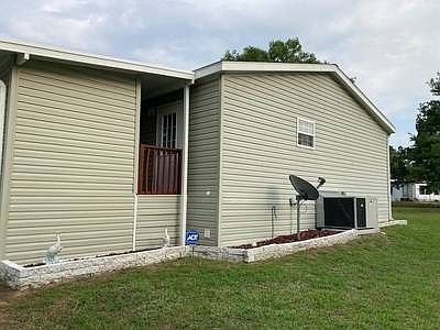4th image of 3150 NE 36th Ave Lot 543