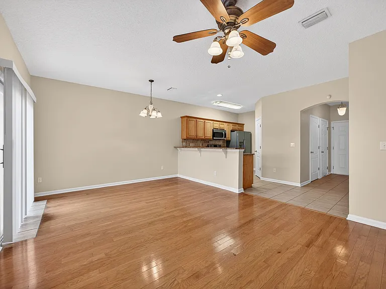 12296 Coconut Grove Ct — Photo 8