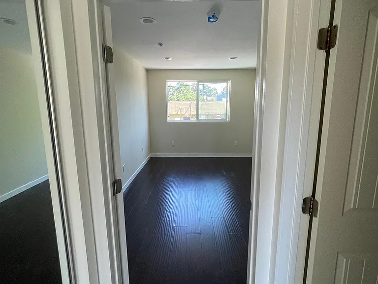 14629 Friar St #3 — Photo 8