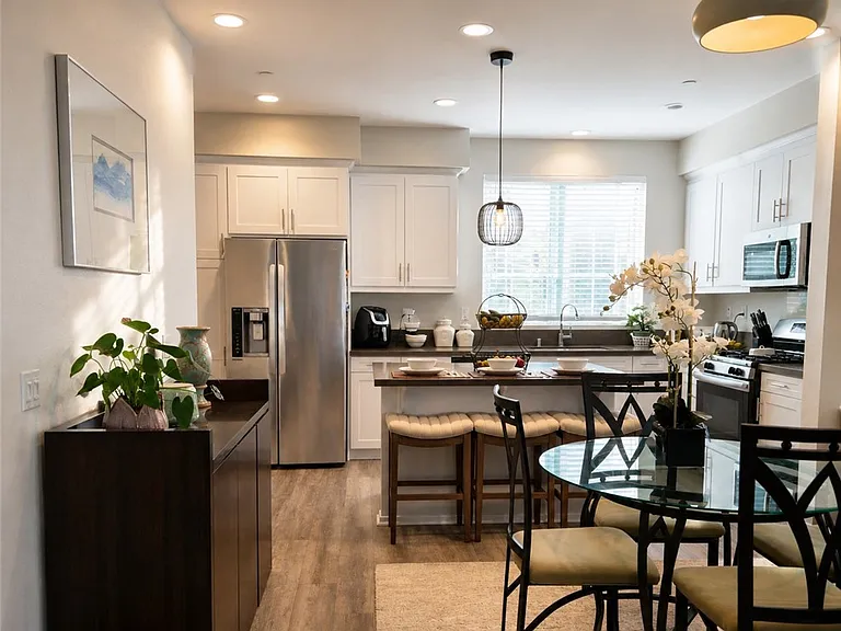 1017 Savi Dr #105-B — Photo 6