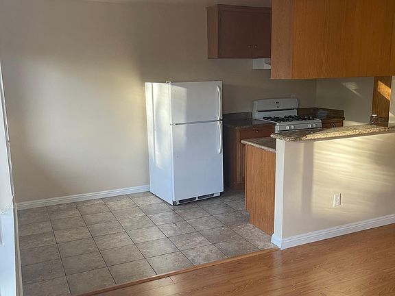 3rd image of 617 Maltman Ave #2