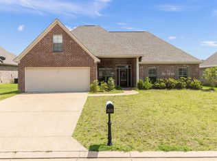145 Beechwood Cir, Pearl, MS 39208