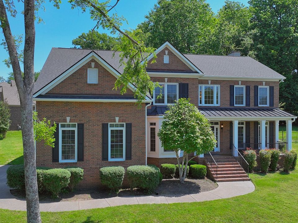 1st image of 106 Shorecrest Cir
