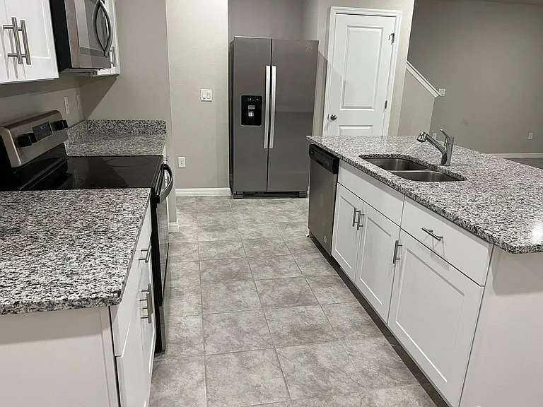 7627 Momentum Pkwy — Photo 28