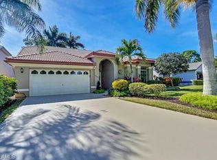 6604 Bishopgate Ln, Naples, FL 34104