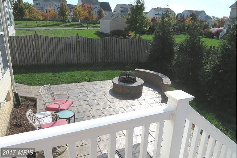 2nd image of 1102 Mockingbird Ln