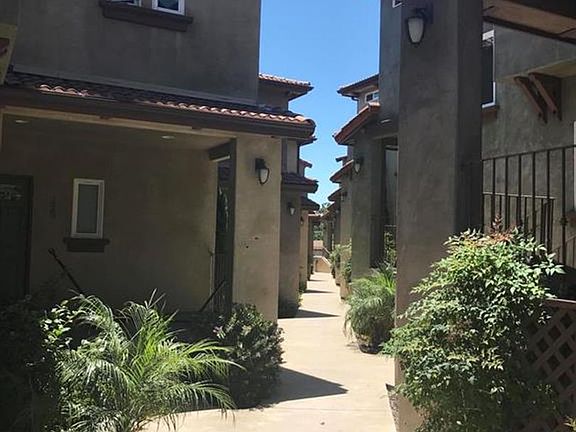 2nd image of 231 N Chorro St