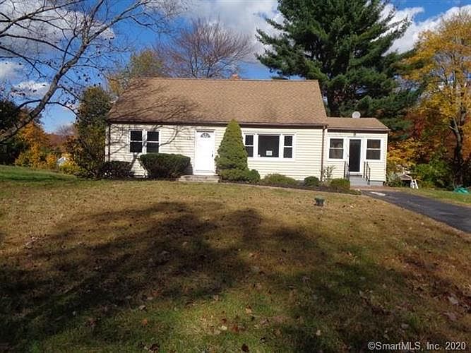 1st image of 15 Brent Dr