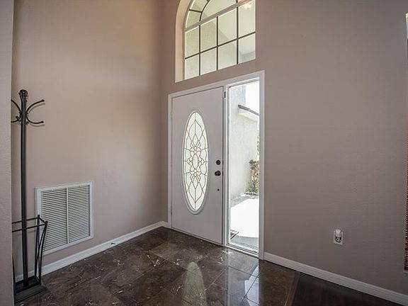 2nd image of 11234 Longbrooke Dr