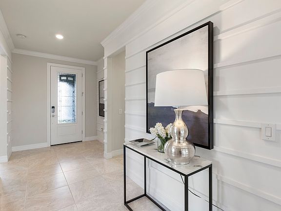 Bright, welcoming foyer entrance