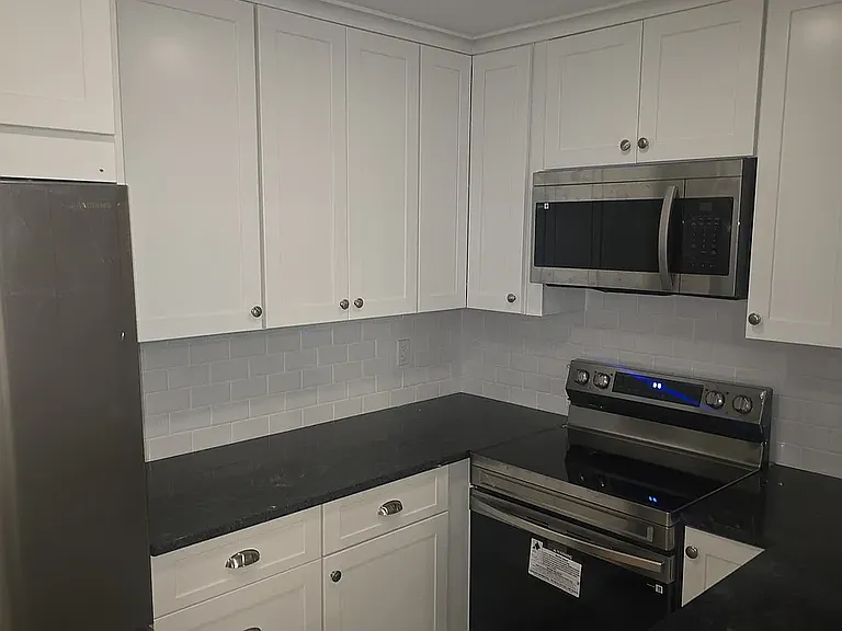 New dimming Led lighting in the kitchen.
