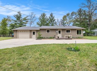 8553 S Bradby St, Idlewild, MI 49642