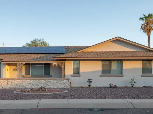11208 N 105th Ave, Sun City, AZ 85351