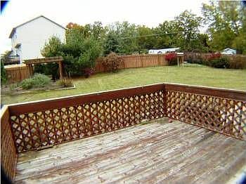 2nd image of 8397 Vista Royale Ln NE