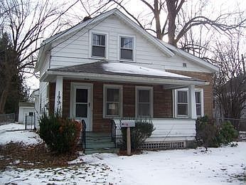 1st image of 199 E Lorain St